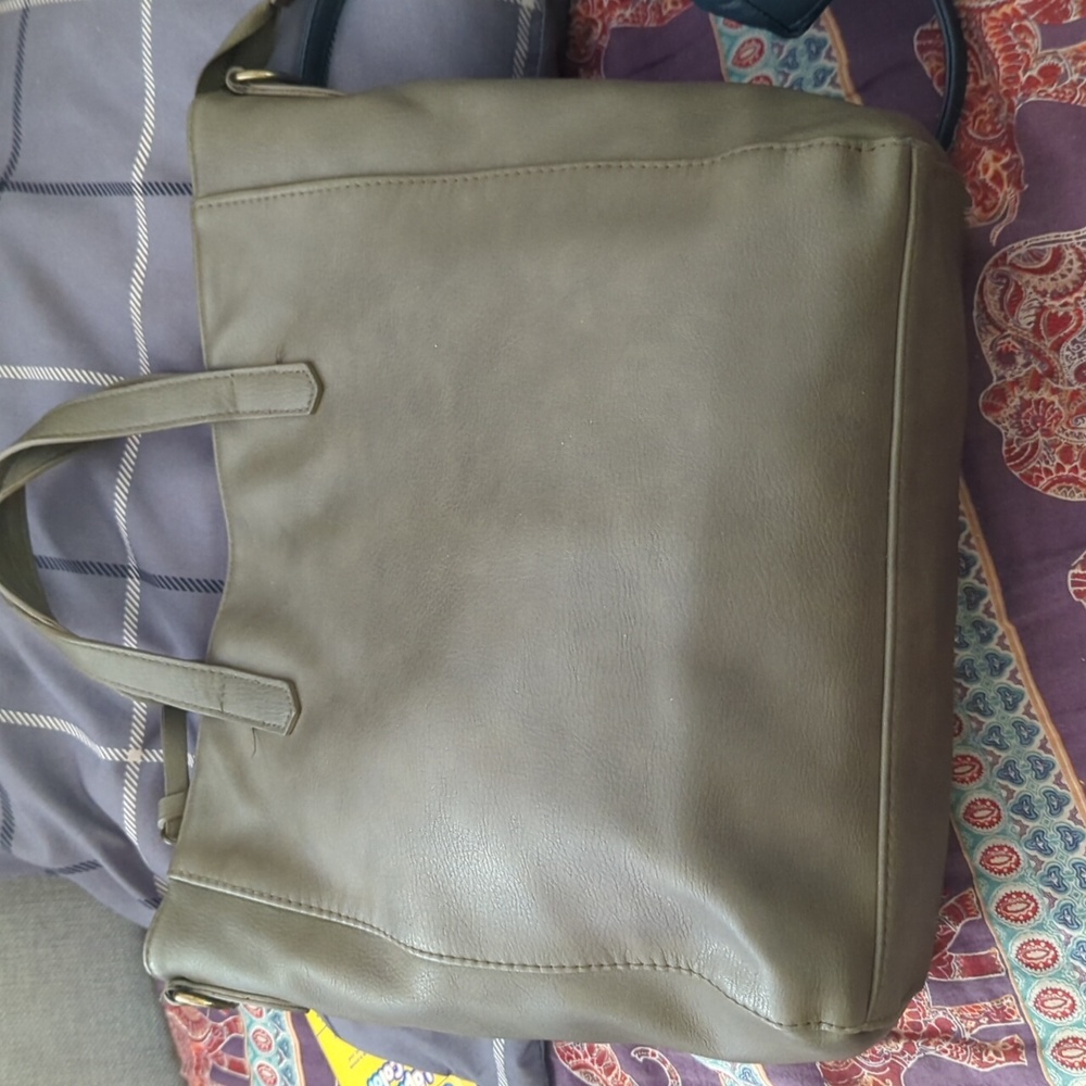 Gray Universal Threads Tote bag